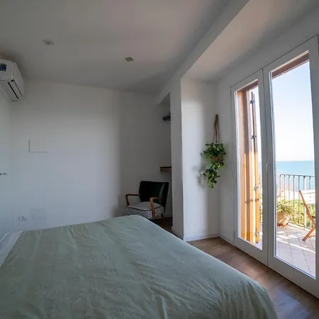 Vista D'amare B&B *