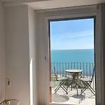 Vista D'amare
